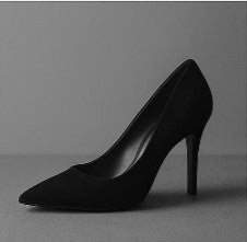 WOMEN&